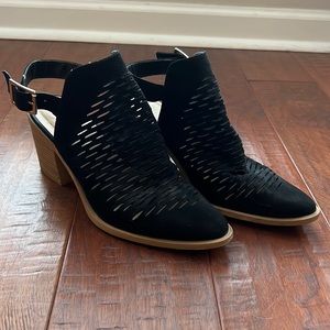 Cityclassified Bootiez